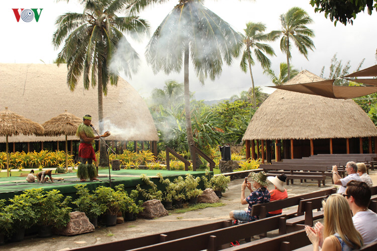 Trung tâm văn hoá Polynesia