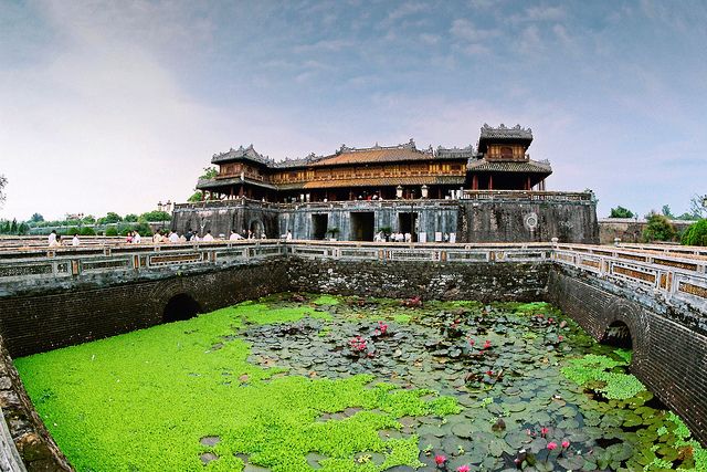 Vé máy bay khuyến mãi đi Huế
