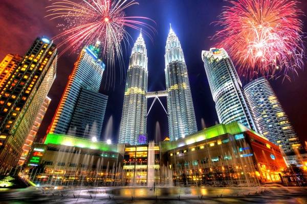 vé may bay đi Malaysia