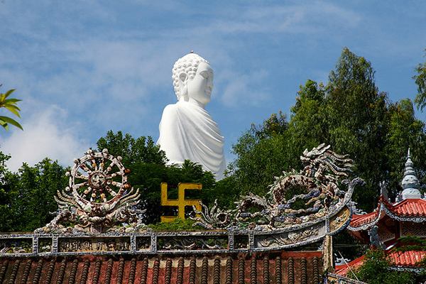 Chùa Long Sơn Tự