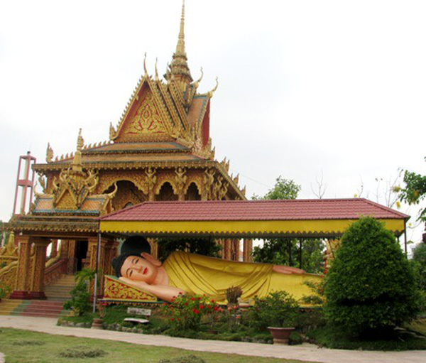 chua-monivongsa-bopharam