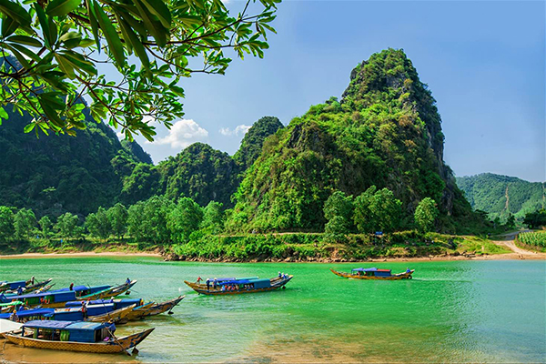 Vé máy bay Tết đi Đồng Hới chỉ từ 390.000vnđ/chiều – Đặt ngay!