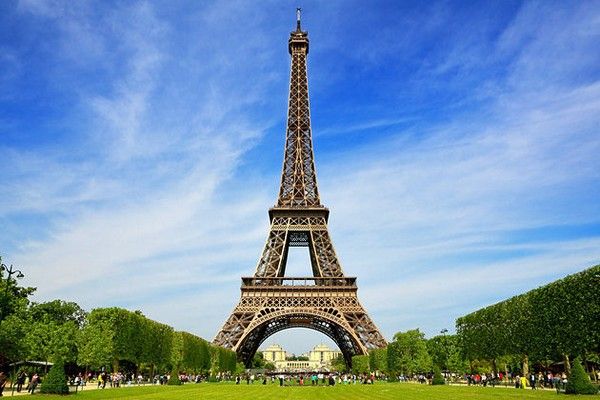 thap-Eiffel