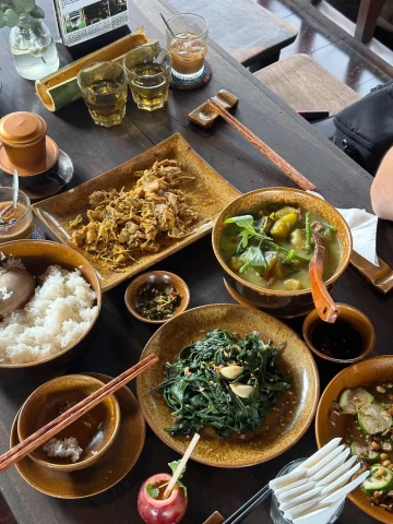 Món ăn đặc sản BMT